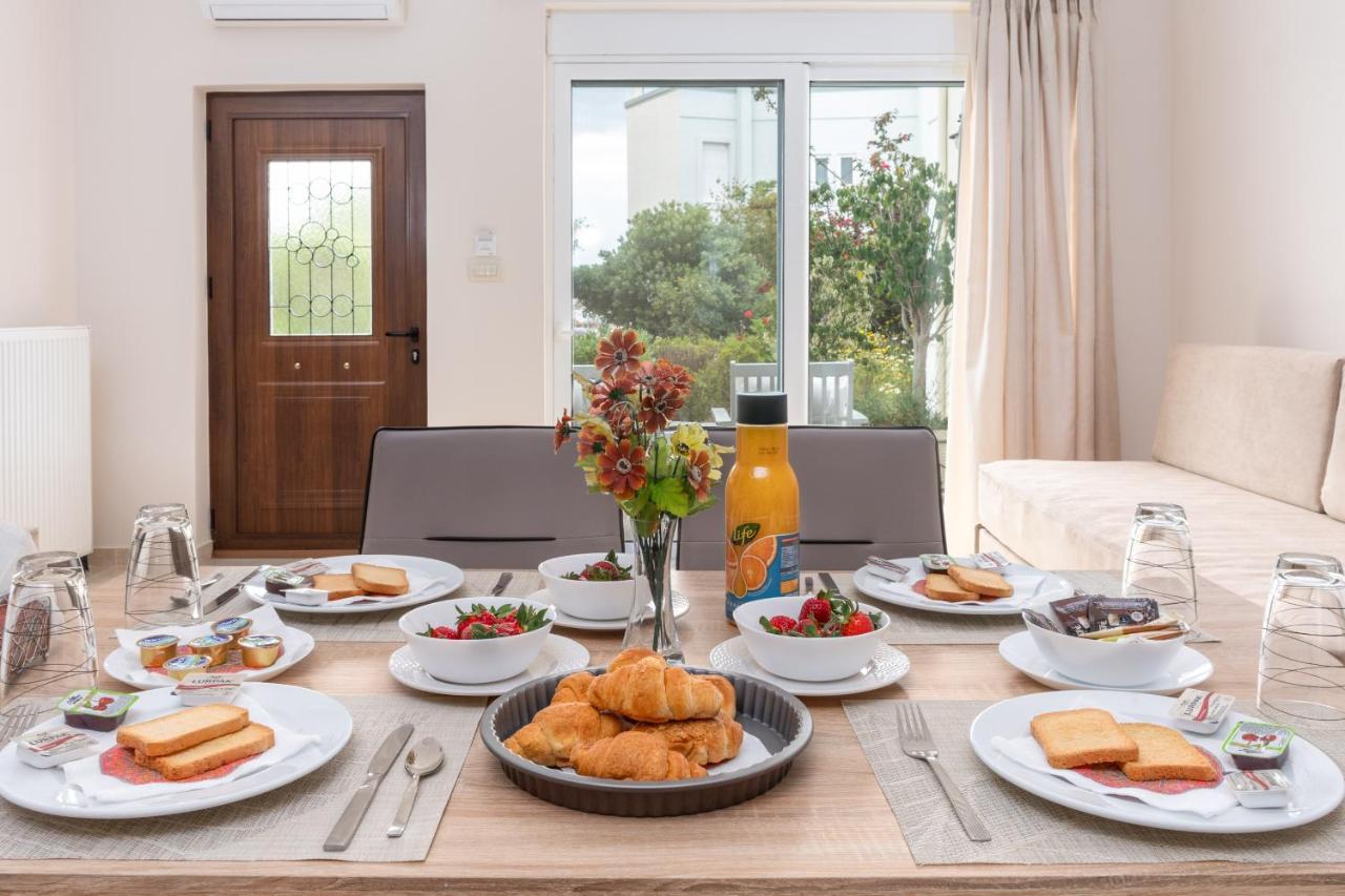 Barbaras Apartments Като Дарацо Екстериор снимка