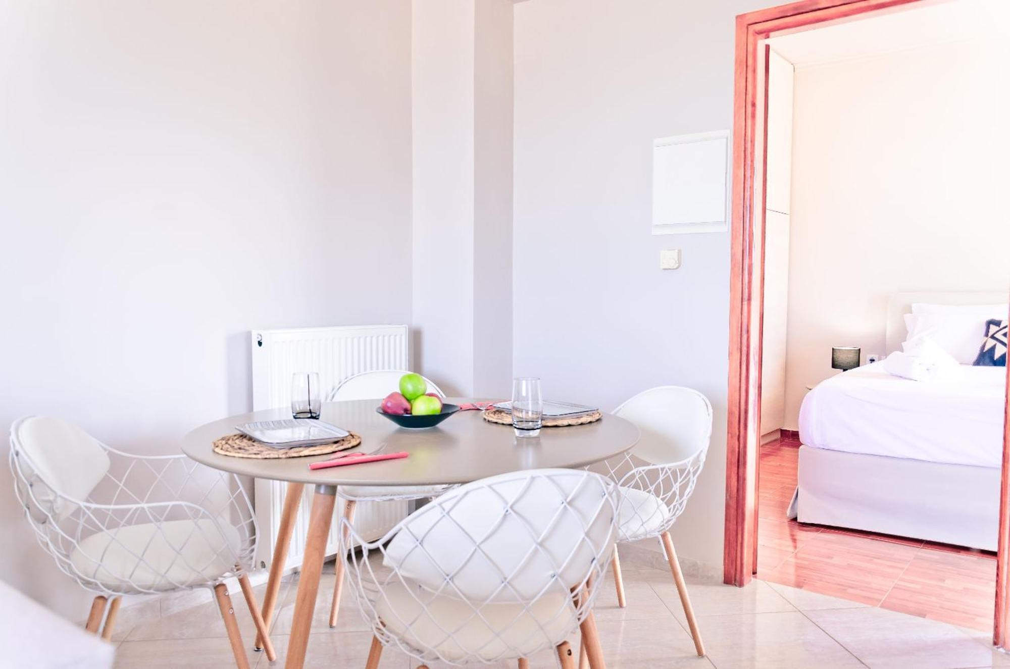 Barbaras Apartments Като Дарацо Стая снимка