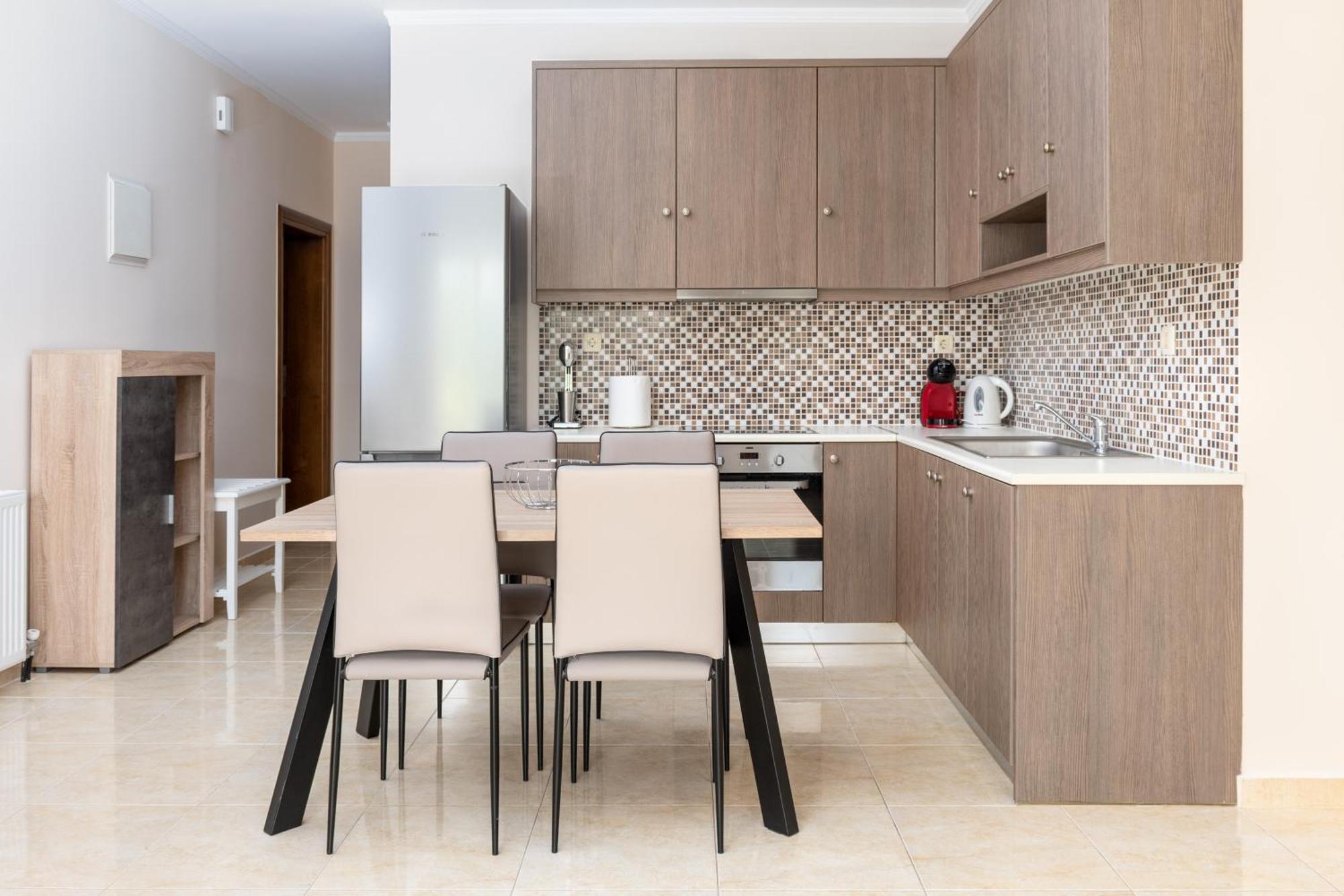 Barbaras Apartments Като Дарацо Екстериор снимка