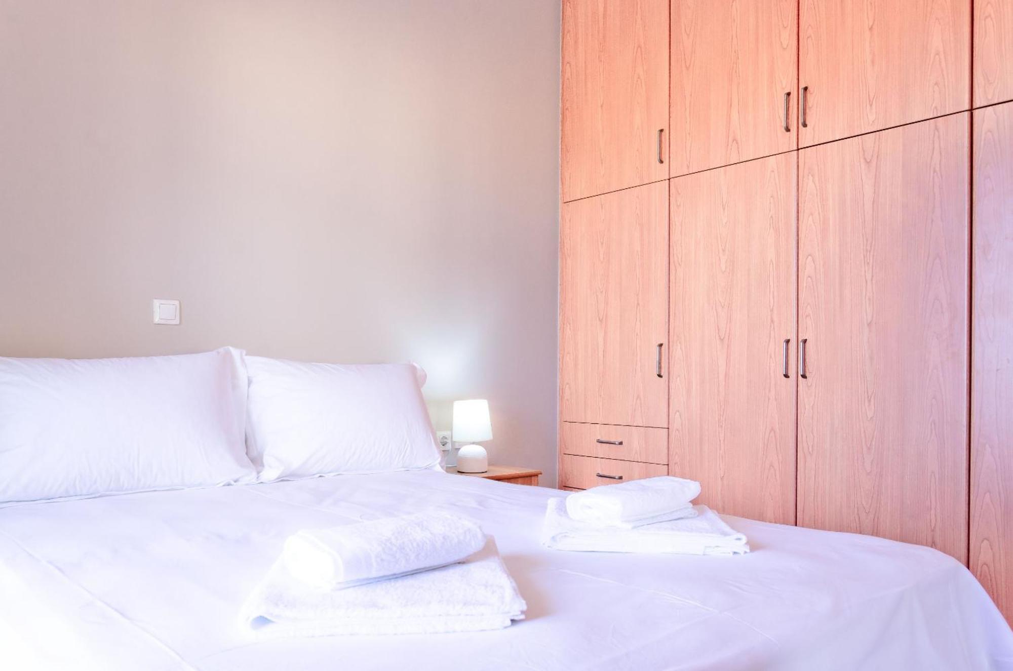 Barbaras Apartments Като Дарацо Стая снимка