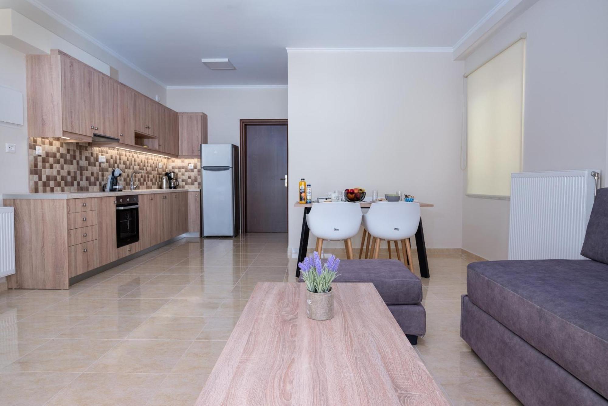 Barbaras Apartments Като Дарацо Екстериор снимка