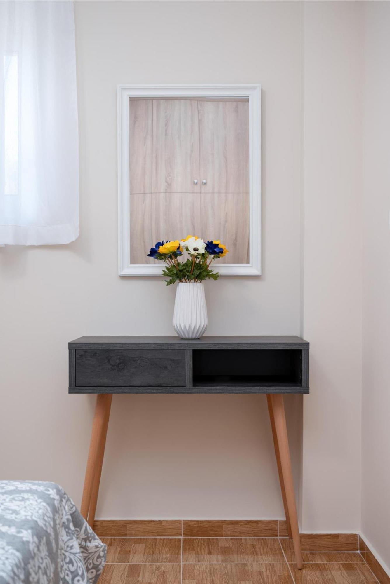 Barbaras Apartments Като Дарацо Екстериор снимка