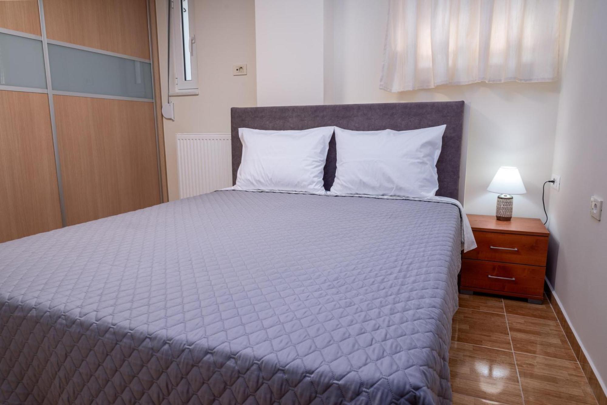 Barbaras Apartments Като Дарацо Екстериор снимка
