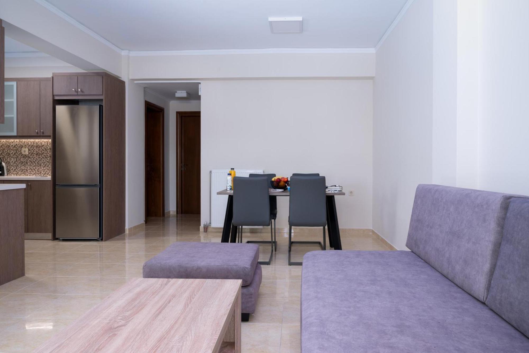 Barbaras Apartments Като Дарацо Екстериор снимка