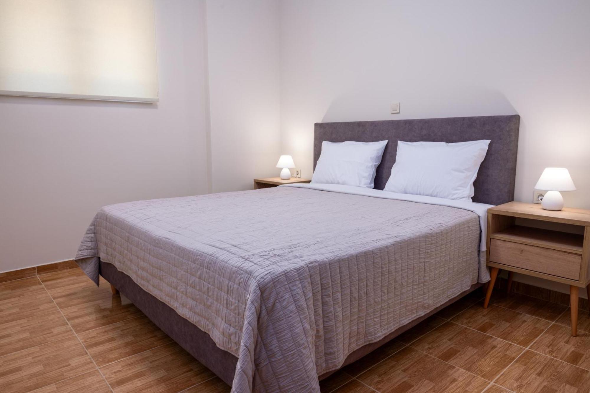 Barbaras Apartments Като Дарацо Екстериор снимка